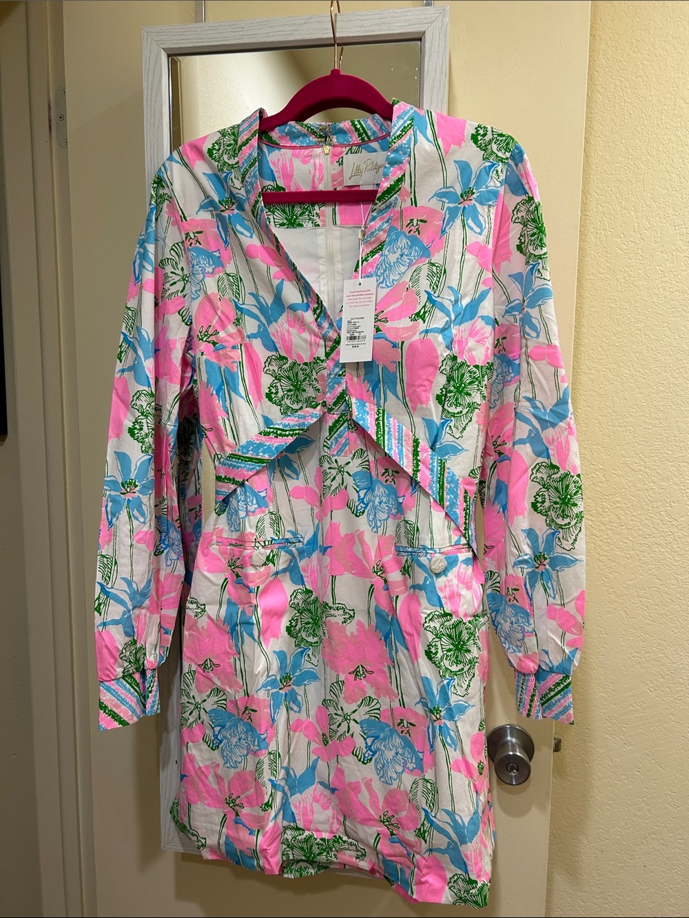 Lilly Pulitzer Pink Blue Green Floral stretchy dress